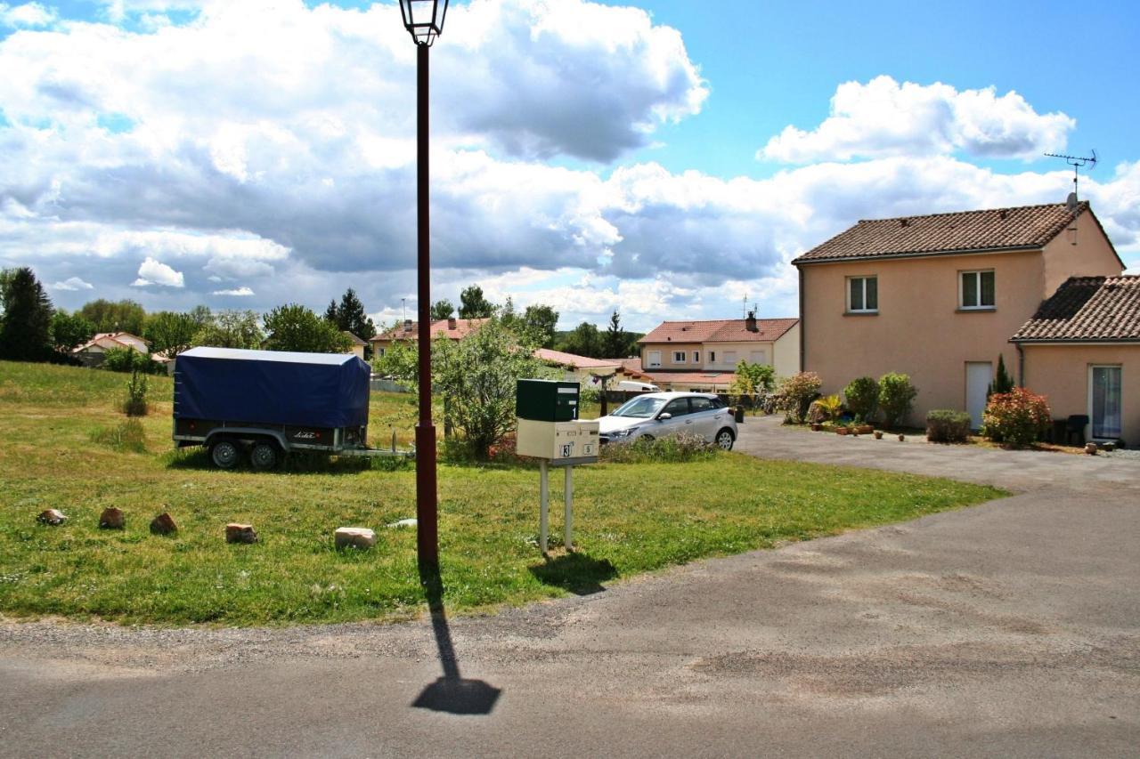 Bonabri Vacances - Chambres D'Hotes Chazelles  Exteriér fotografie