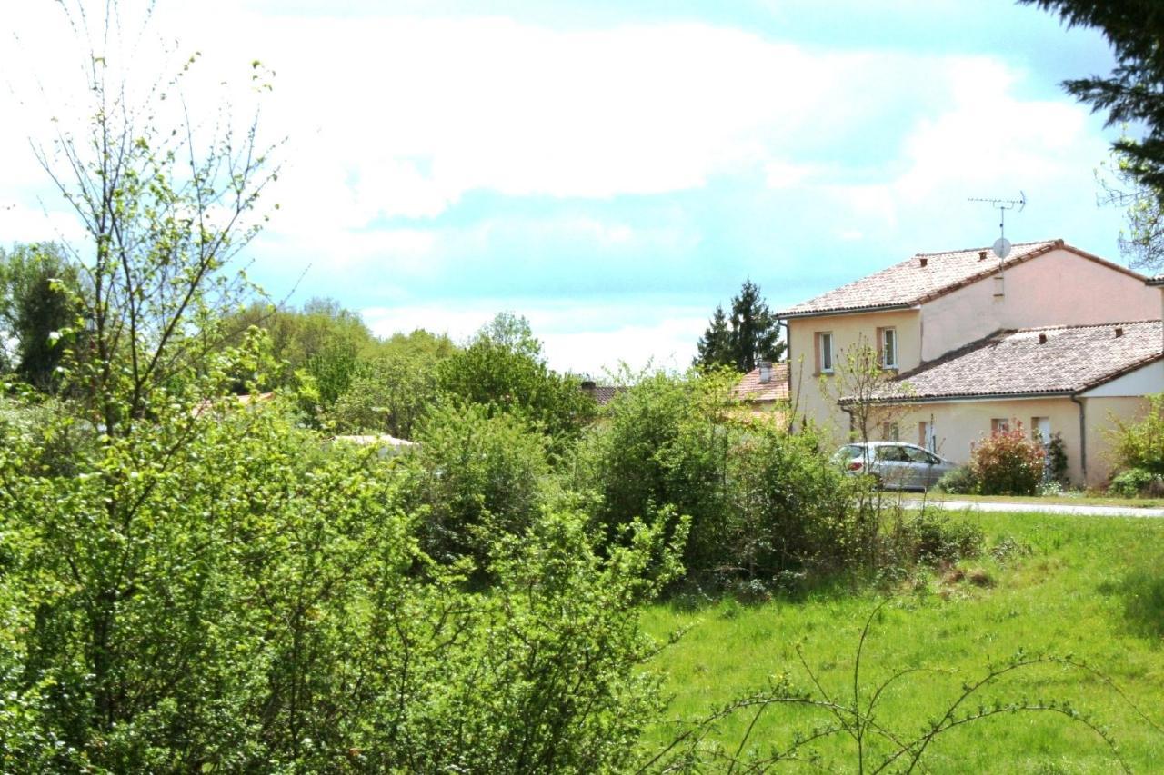 Bonabri Vacances - Chambres D'Hotes Chazelles  Exteriér fotografie