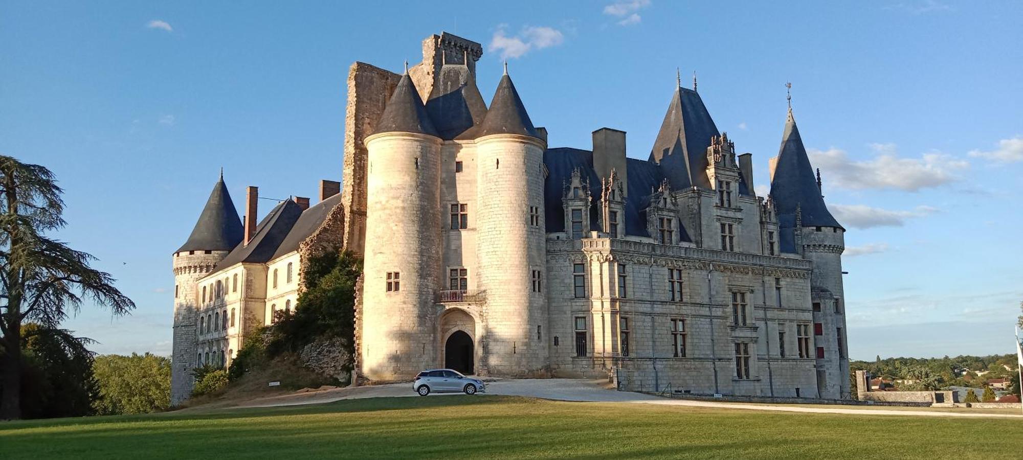 Bonabri Vacances - Chambres D'Hotes Chazelles  Exteriér fotografie